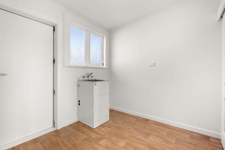 7 Fox Street 1074_11