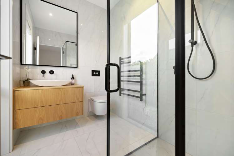 1 Wanderer Lane Jacks Point_40