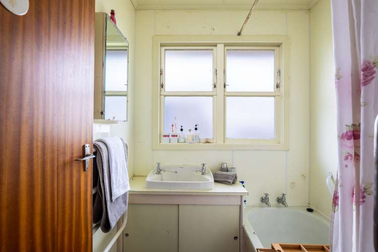 113 Cracroft Street Waitara_12