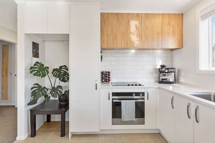 16a Gloria Avenue Te Atatu Peninsula_25