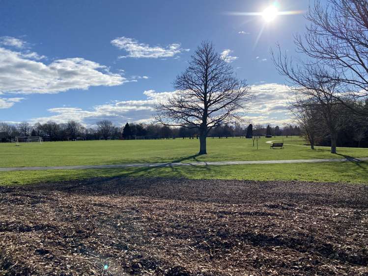 12 Alton Place Allenton_4