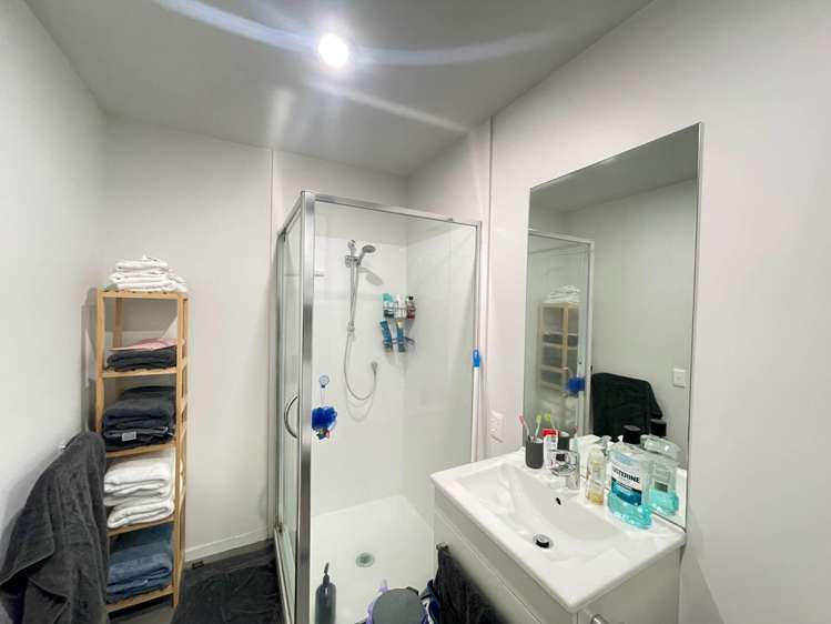 1210/20 Mccrae Way New Lynn_5