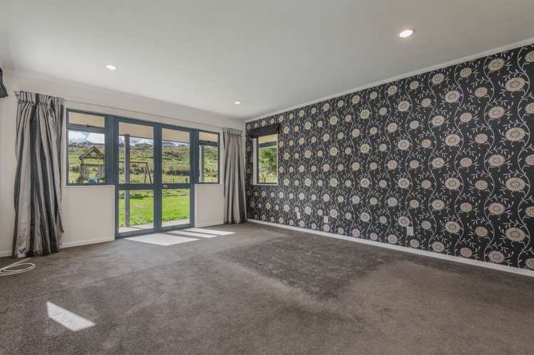 205 Valley Views Fitzherbert_10