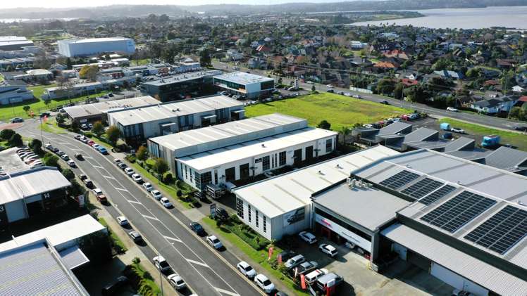 2/6 Workspace Drive Hobsonville_7