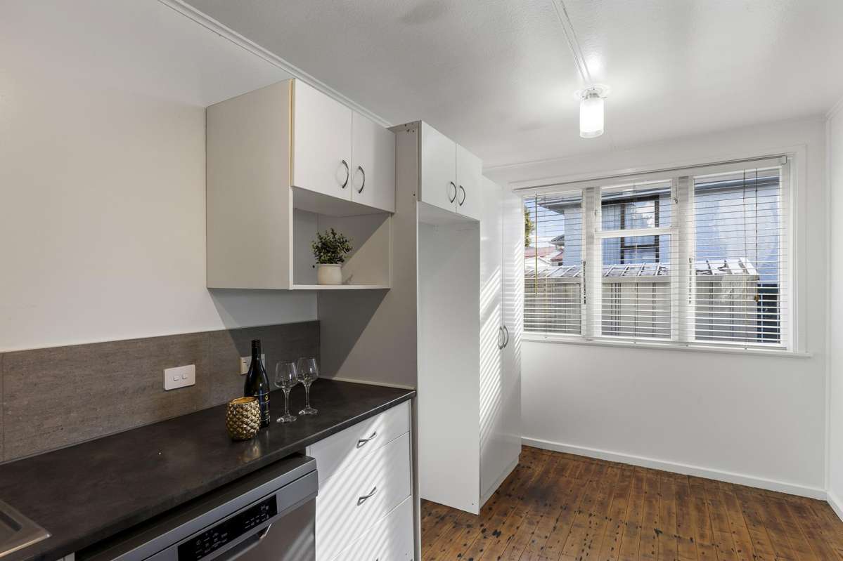 10 Caen Road_5