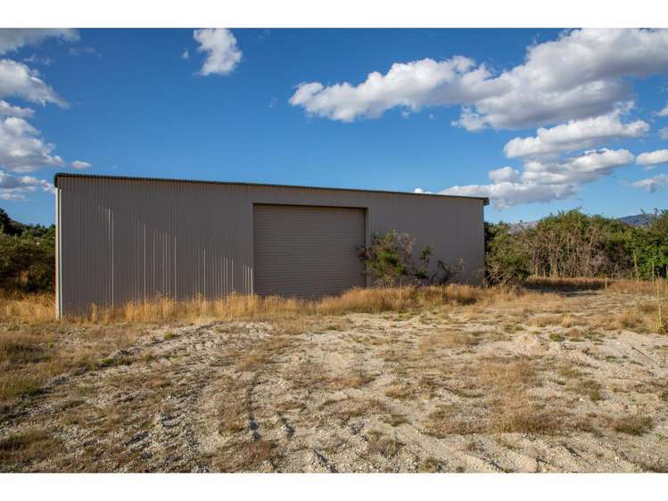 1976 Saint Bathans Loop Road Saint Bathans_17