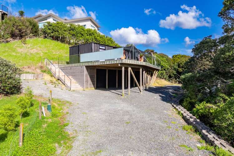 16 Taranga Road Langs Beach_24