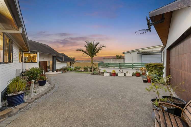 36 Dawnhaven Drive Te Atatu Peninsula_30