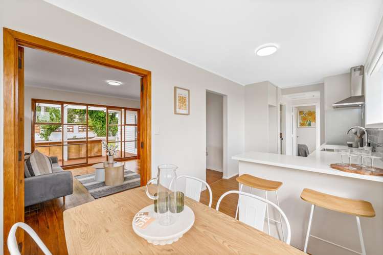 207 Sturges Road Henderson_13