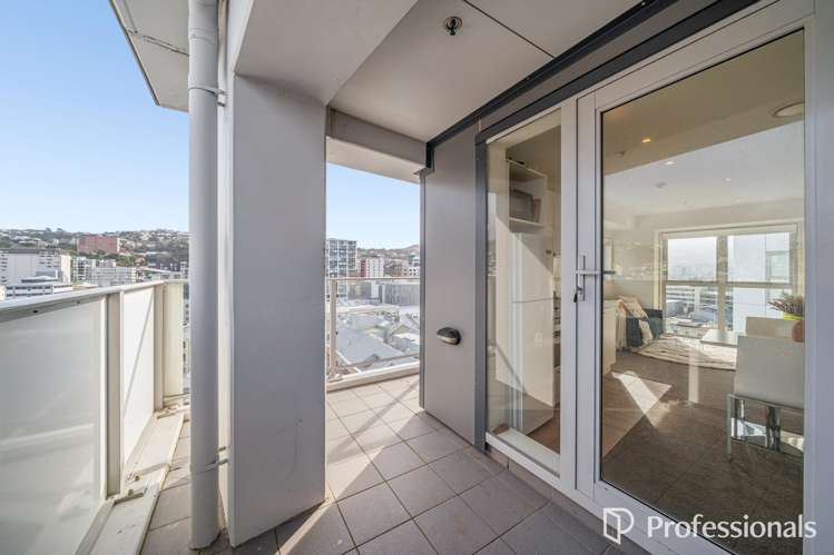 1215/74 Taranaki Street Te Aro_3