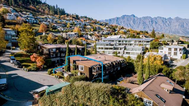 37-39 Hallenstein Street, Habeke Apartment J Queenstown_4