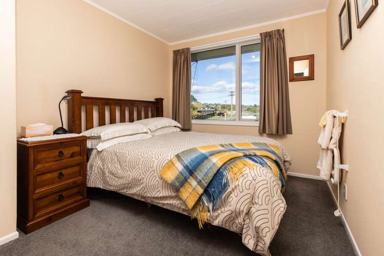 120 Coulson Road Paroa_13