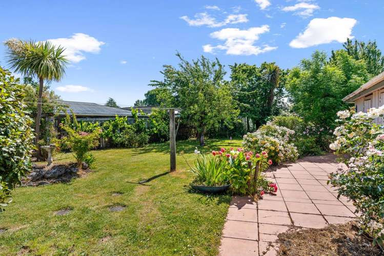 33 Keir Crescent Lansdowne_18