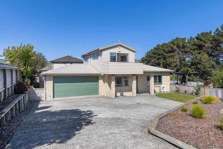 17 Tasman Close Aotea_10