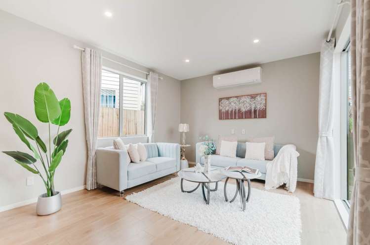 52 Craigs Way Hobsonville_18