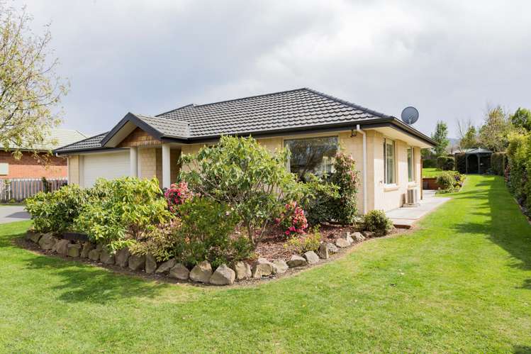 15 Kowhai Street Oxford_19