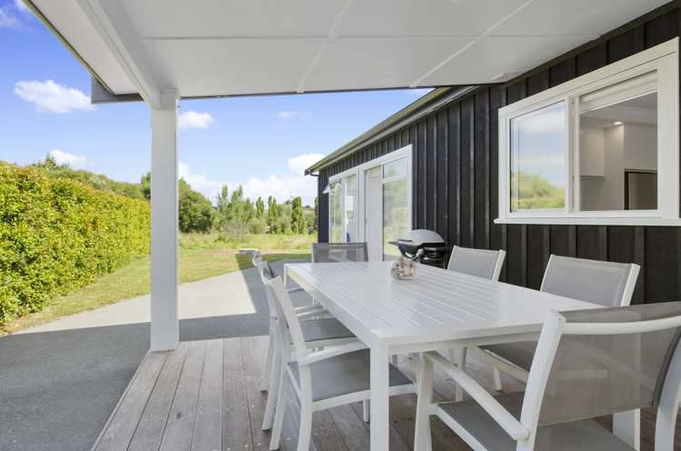 47 Laly Haddon Place Matakana_16