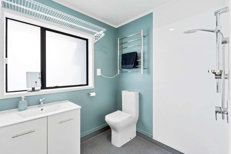 1 Fantail Court Orewa_10