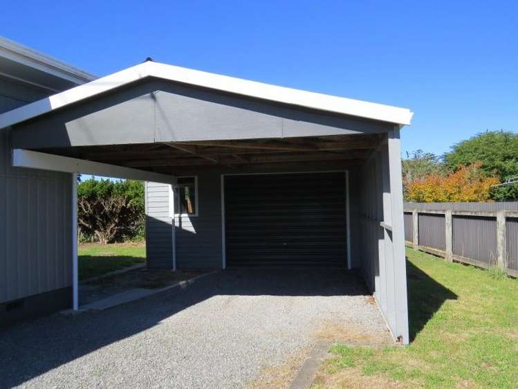 10 Tait Place Carterton_7