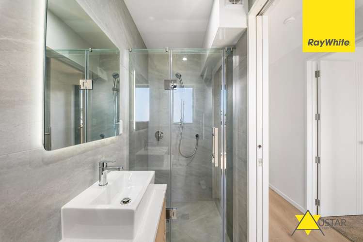 2/1136 New North Road Mount Albert_6