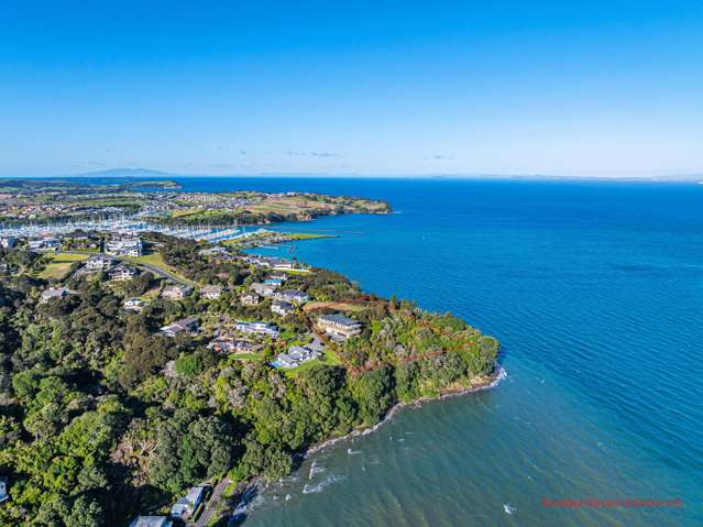 52 Beauvoir Avenue Matakatia_1