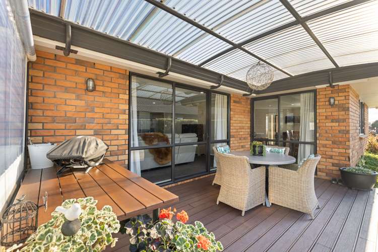 6 Liberty Grove Kelvin Grove_6