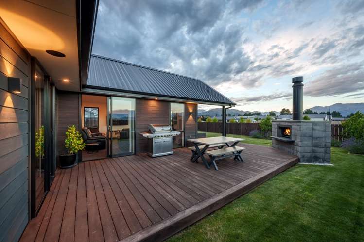 8 Toru Street Wanaka_19