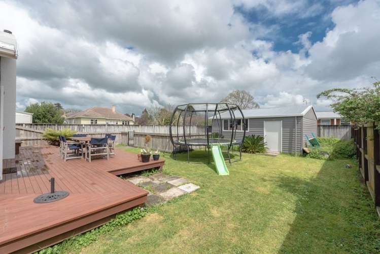 10 Nixon Street Hamilton East_13