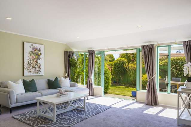 8 Montague Way Taradale_1