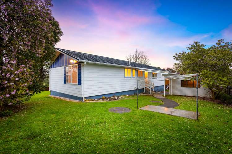 2 Pokapu Street Titirangi_17