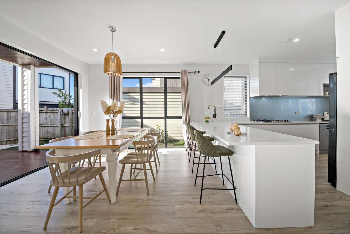 38 Greenfinch Road_4