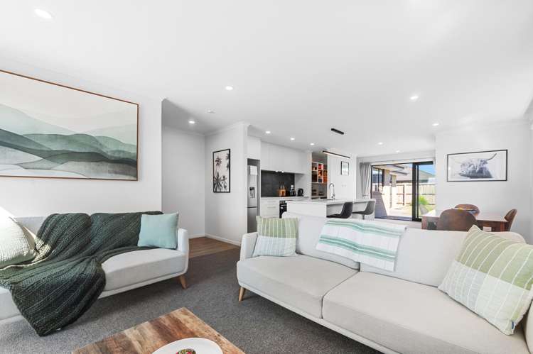 21 Chambers Avenue Woodend_2