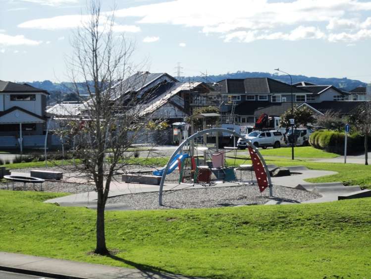 4 Rossini Court Karaka_11