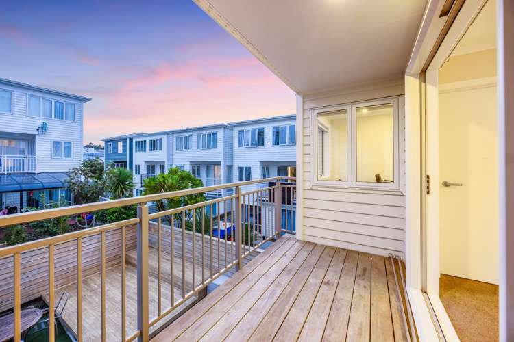 10 Panakenake Way Flat Bush_14