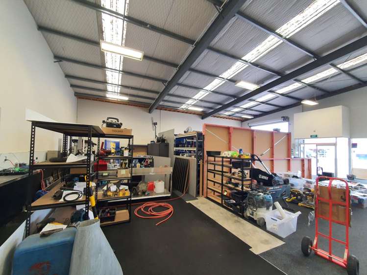 9 Waterford Street Mangakakahi_2