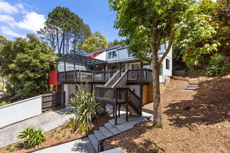 2/31 King Richard Place Browns Bay_16