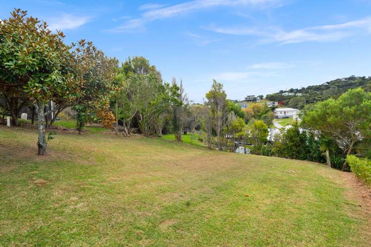 28 Taranui Place Mangawhai Heads_21