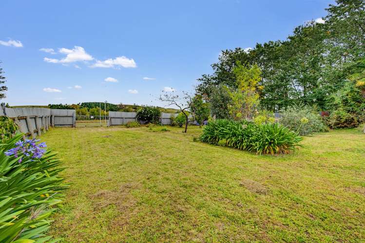 9 Ruataniwha Street Waipawa_24