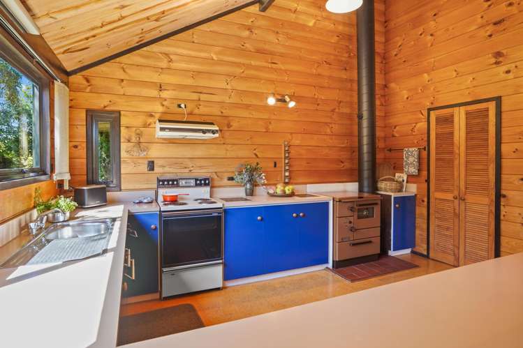 180 Leader Road West Waiau_8