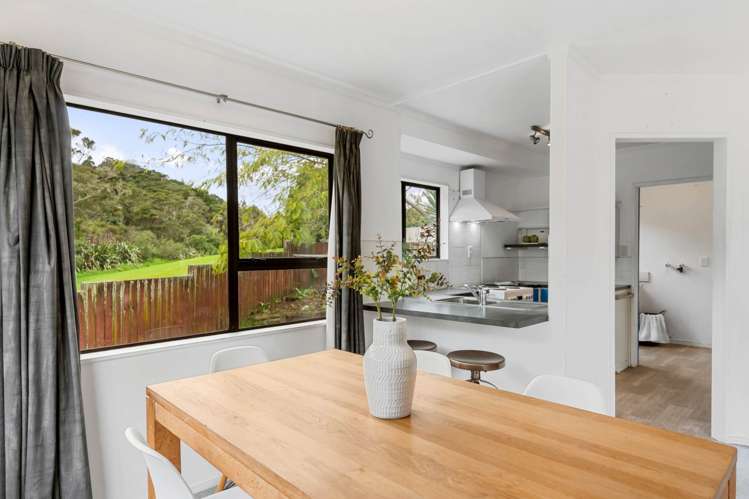 4/60 Eskdale Road Birkdale_13