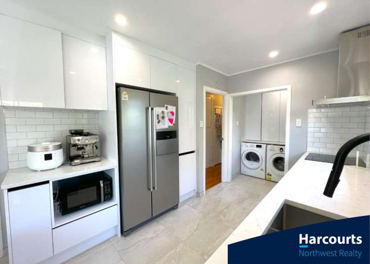 1/86 Tirimoana Road Te Atatu South_5