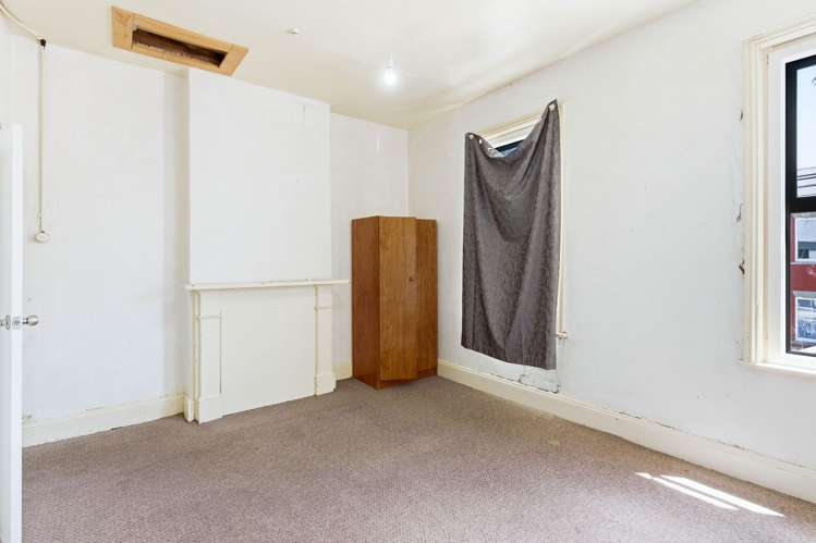 587 Castle Street North Dunedin_16