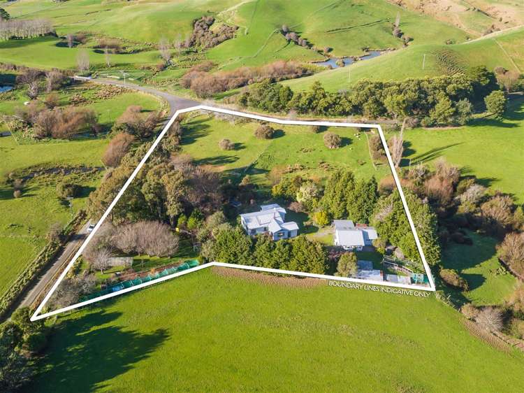 13 Mount Munro Road Mauriceville_17