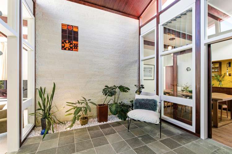 10 Mathieson Avenue Khandallah_14