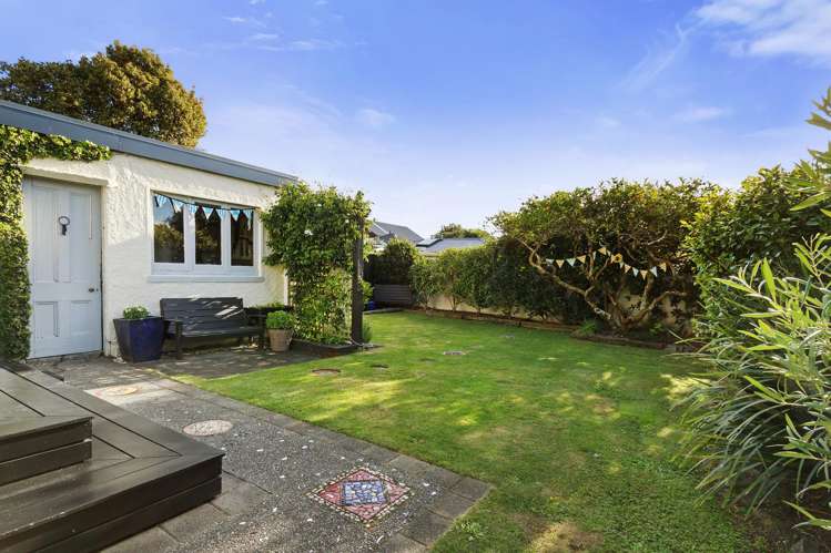 13 Mahoe Street Eastbourne_22