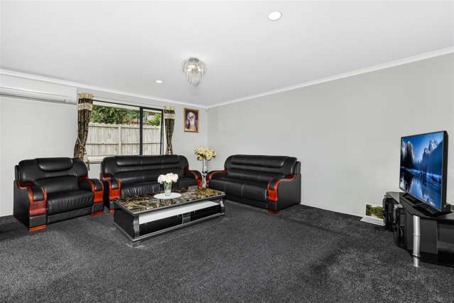 46 Robin Brooke Drive Flat Bush_2