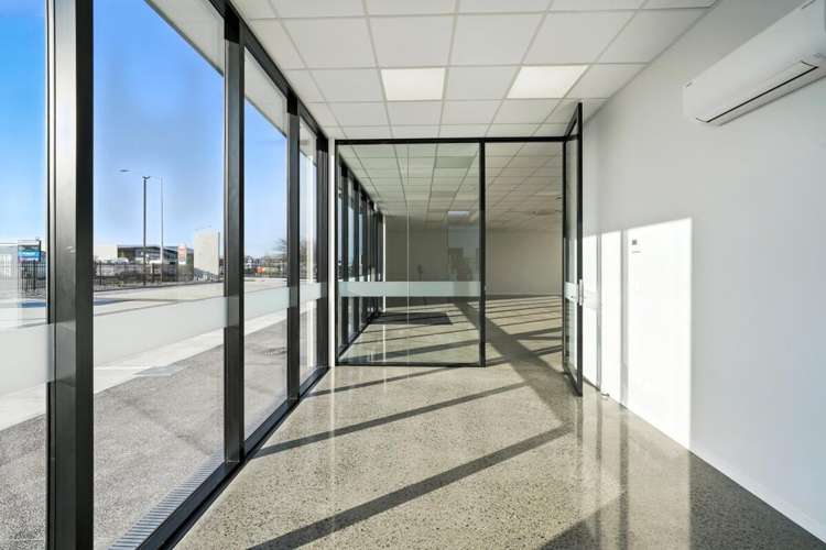 51 Waterloo Road Hornby_14