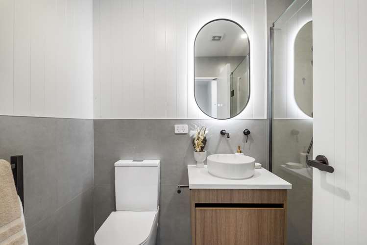 16 Handley Avenue Narrow Neck_13