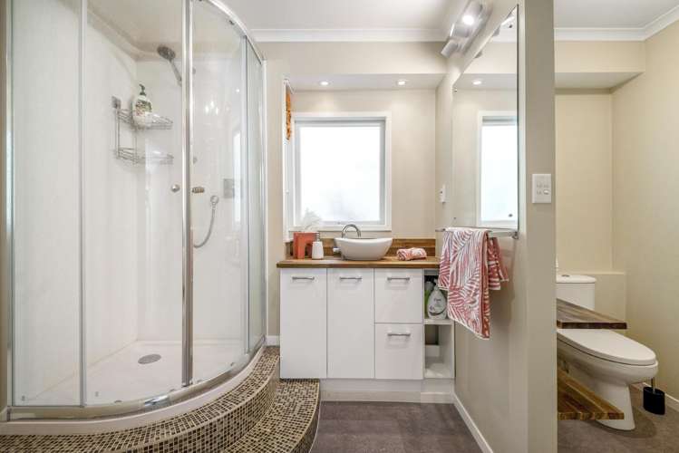 8 Tranquil Glade Hillcrest_20