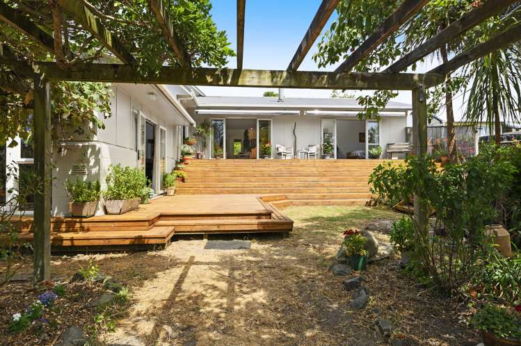 14 First View Avenue Beachlands_25